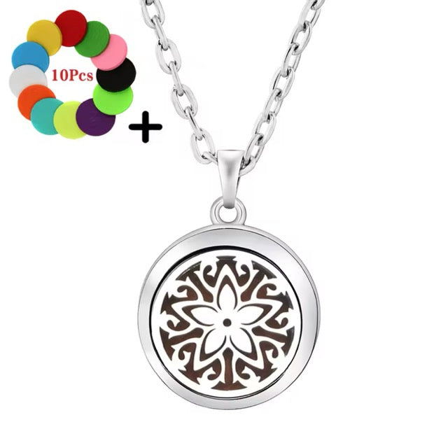 Small Pendant Essential Oil Necklace