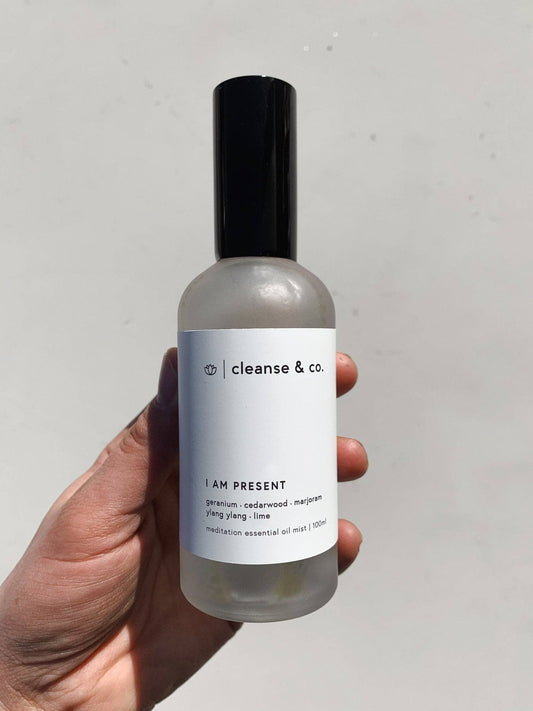 I am Present Mist – Meditate Essential Oil Blend 100ml