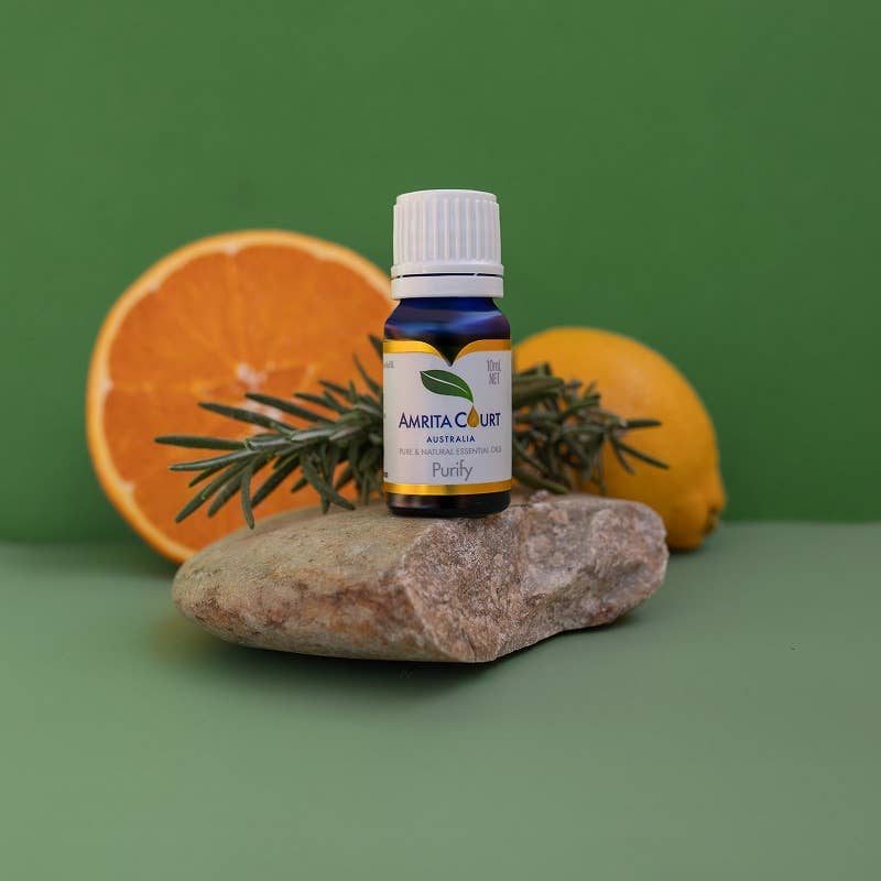 Planet Aroma Necklace + Purify Oil Blend