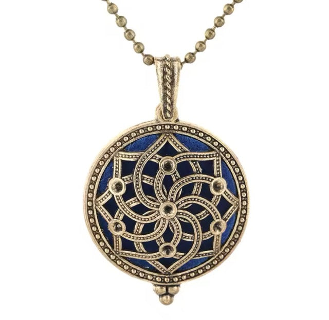 Antique Style Pendant Essential Oil Necklace